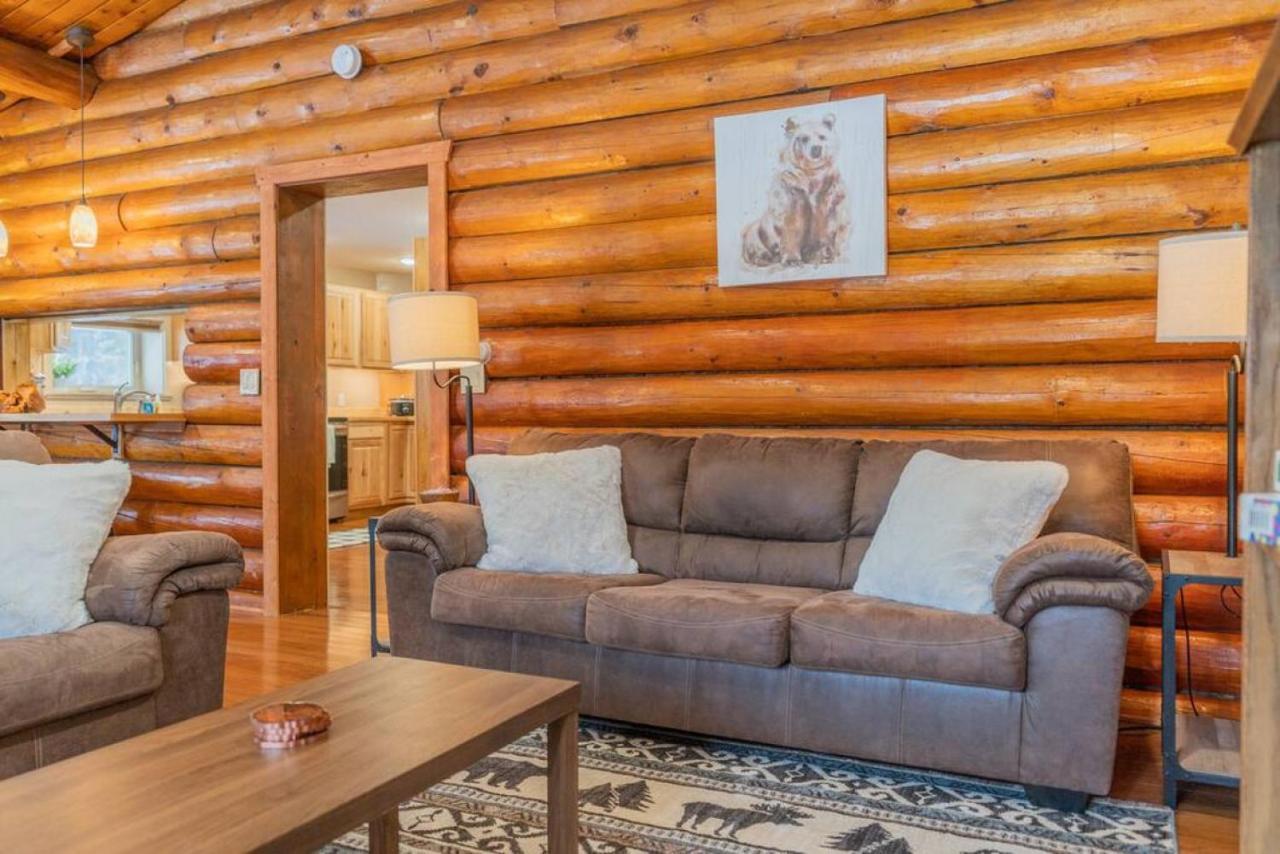 The Alaskan Dream Lodge Fairbanks Exterior photo